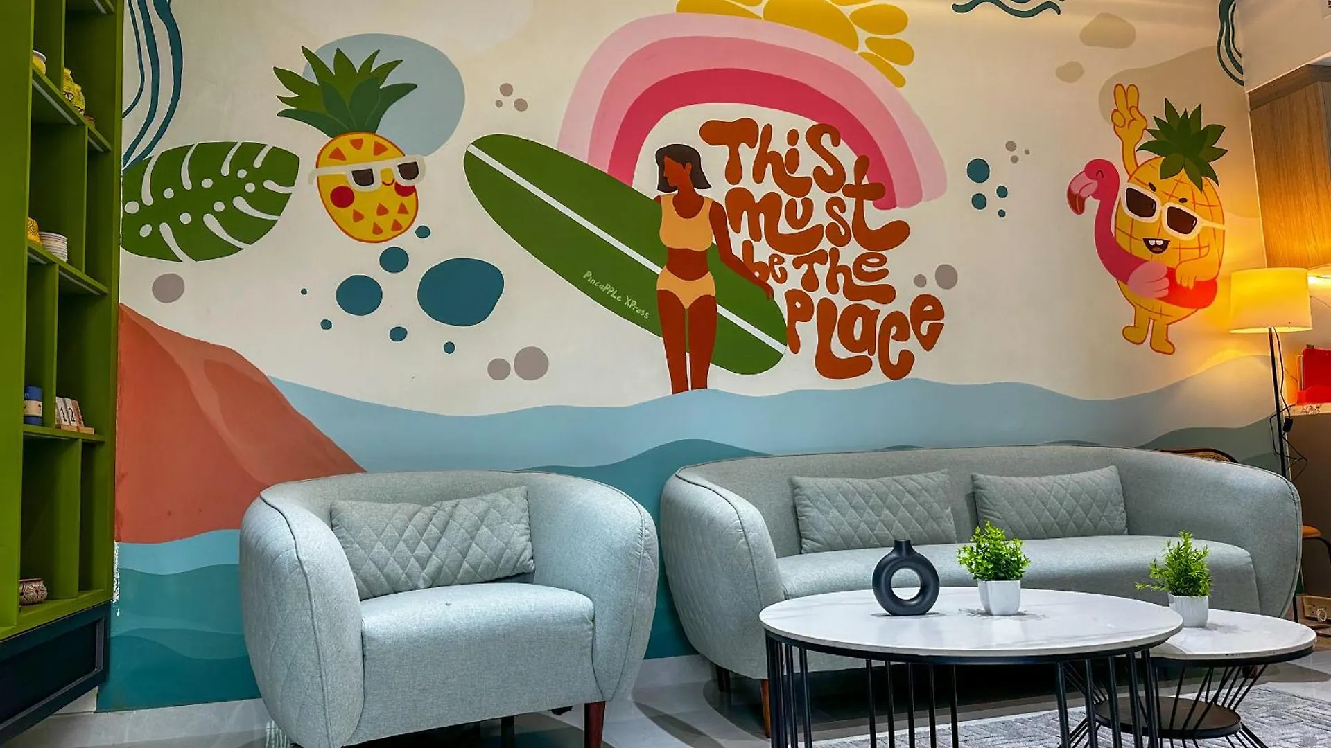 Pineapple Xpress Apartment Dubai